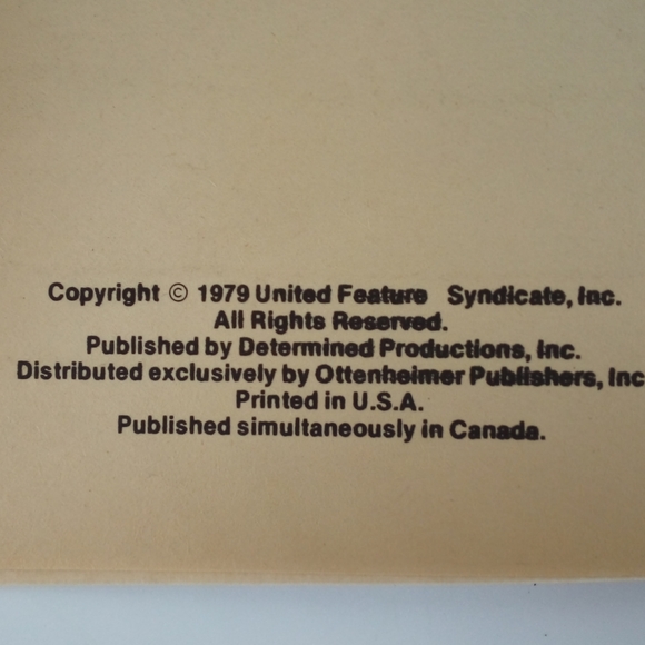 Vintage 1979 The Charlie Brown ghostly word puzzle book Peanuts Printed in USA - Picture 3 of 9